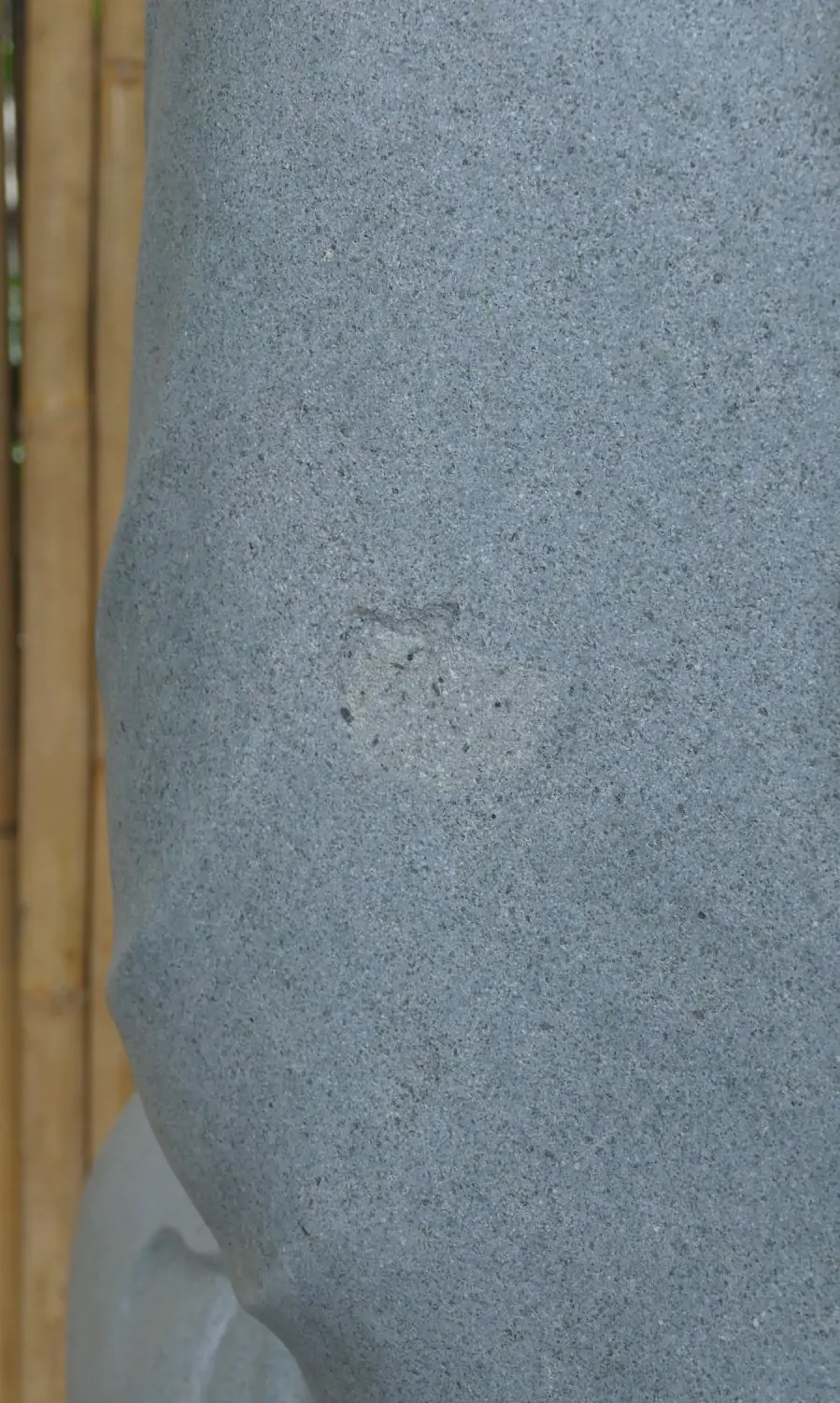  Product image 7 of the product “Seated Buddha made of Riverstone, position Dhyana , H. 220cm. ”